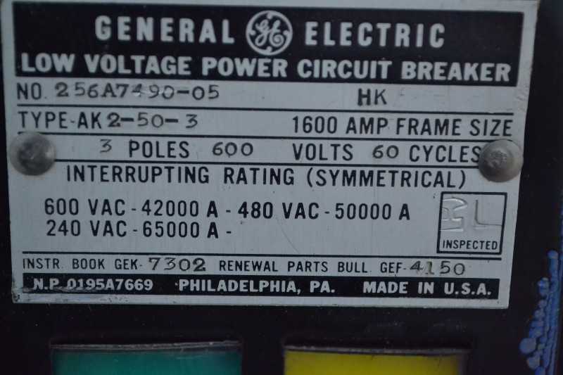 1 PALLET OF 4 GENERAL ELECTRIC SWITCHGEARS (OHIO) - MISCELLANEOUS