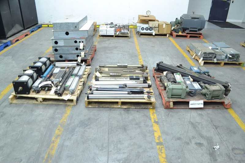 3 PALLETS OF ASSORTED PNEUMATIC CYLINDERS, PARKER, NORGREN, FESTO, MILLER (OHIO) - MISCELLANEOUS