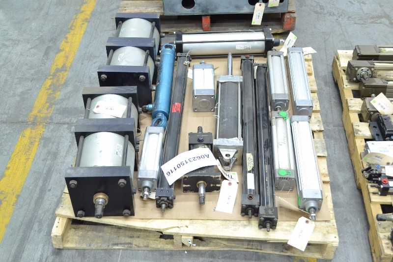 3 PALLETS OF ASSORTED PNEUMATIC CYLINDERS, PARKER, NORGREN, FESTO, MILLER (OHIO) - MISCELLANEOUS
