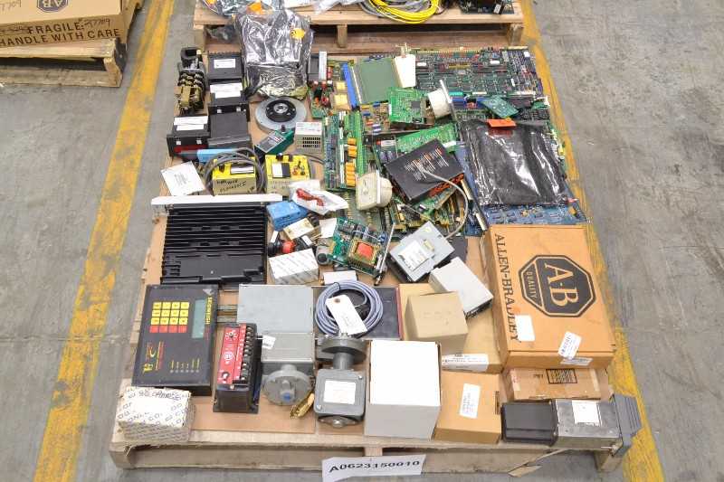 4 PALLETS OF ASSORTED ELECTRICAL CONTROLS INPUT MODULES, OUTPUT MODULES, I/O PROCESSORS (OHIO) - MISCELLANEOUS