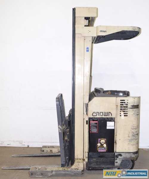 CROWN RR3520-35 ELECTRIC REACH TRUCK 3500LB 240IN 36V-DC (OHIO) - MISCELLANEOUS CROWN RR3520-35 ELECTRIC REACH TRUCK 3500LB 240IN 36V-DC (OHIO) - MISCELLANEOUS