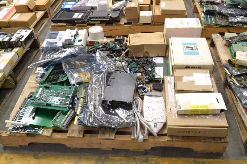 4 PALLETS OF ELECTRICAL CONTROLS INPUT MODULES, OUTPUT MODULES, I/O PROCESSORS, METERS (OHIO) - MISCELLANEOUS