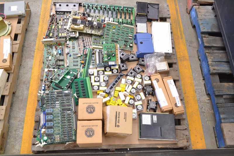 8 PALLETS OF ELECTRICAL CONTROLS INPUT MODULES, OUTPUT MODULES, I/O PROCESSORS, METERS (OHIO) - MISCELLANEOUS