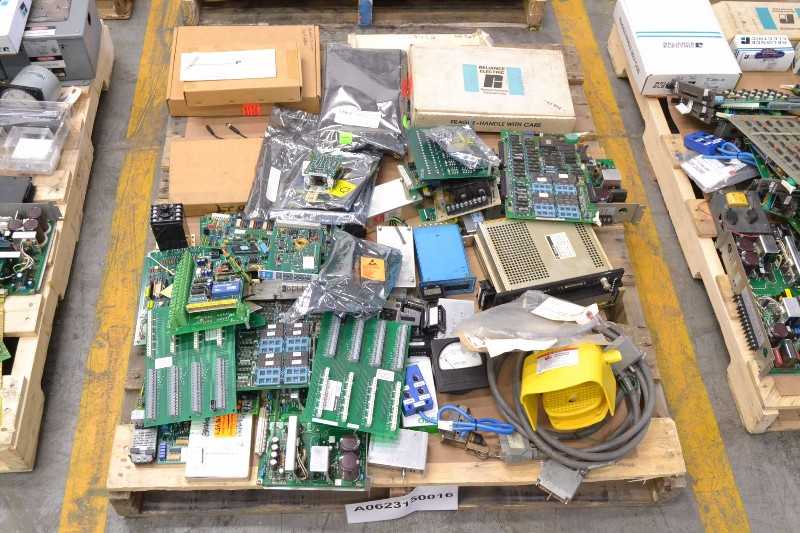 8 PALLETS OF ELECTRICAL CONTROLS INPUT MODULES, OUTPUT MODULES, I/O PROCESSORS, METERS (OHIO) - MISCELLANEOUS