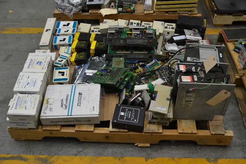 8 PALLETS OF ELECTRICAL CONTROLS INPUT MODULES, OUTPUT MODULES, I/O PROCESSORS, METERS (OHIO) - MISCELLANEOUS