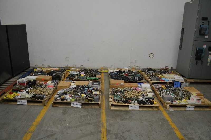 8 PALLETS OF ASSORTED ELECTRICAL CONTROLS INPUT MODULES, OUTPUT MODULES, METERS, RELAYS (OHIO) - MISCELLANEOUS