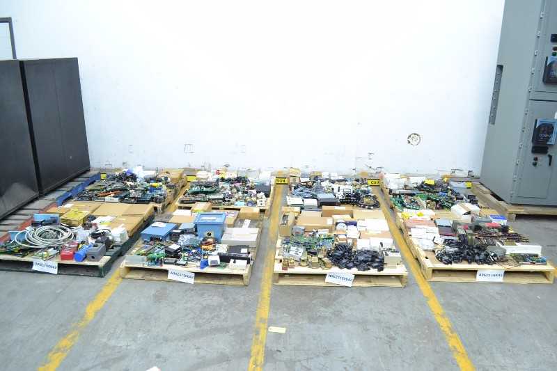8 PALLETS OF ELECTRICAL CONTROLS INPUT MODULES, OUTPUT MODULES, I/O PROCESSORS, METERS (OHIO) - MISCELLANEOUS