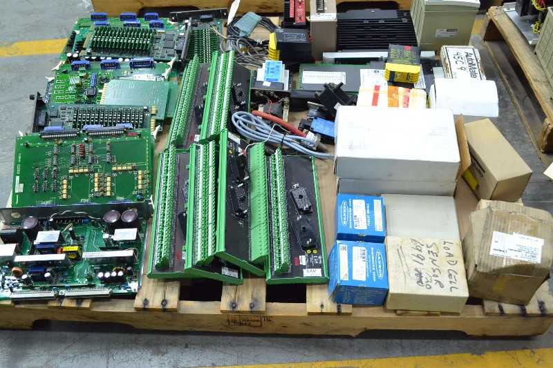 8 PALLETS OF ASSORTED ELECTRICAL CONTROLS INPUT MODULES, OUTPUT MODULES, I/O PROCESSORS (OHIO) - MISCELLANEOUS