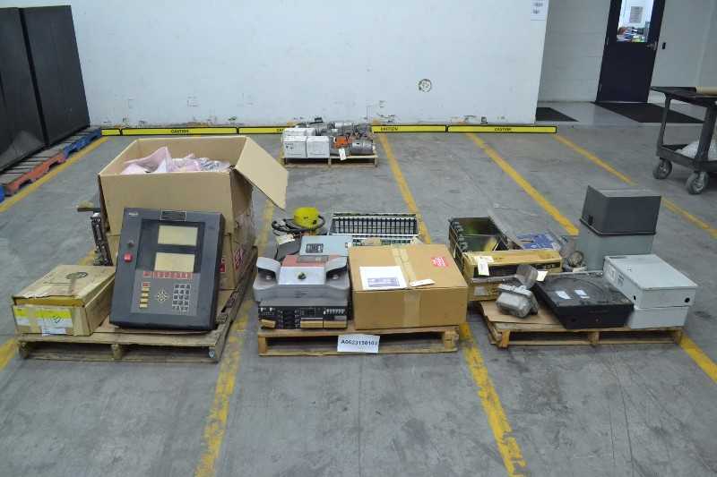 3 PALLETS OF ASSORTED CONTROLS, OPERATOR INTERFACE PANELS, TERMINALS, POWER SUPPLYS, SWITCHES (OHIO) - MISCELLANEOUS
