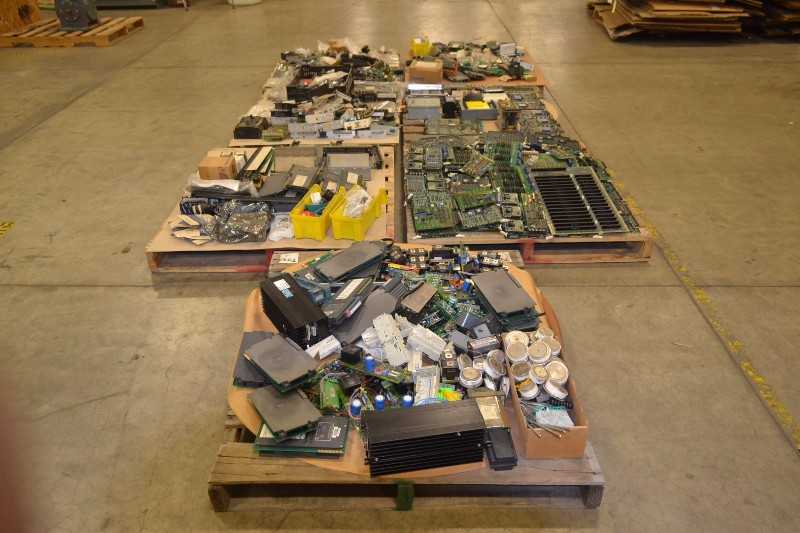 7 PALLETS OF ASSORTED ELECTRICAL CONTROLS INPUT MODULES, OUTPUT MODULES, I/O PROCESSORS (OHIO) - MISCELLANEOUS