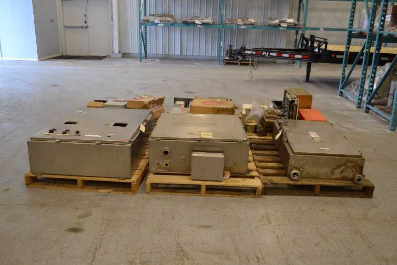6 PALLETS OF ENCLOSURES, DISCONNECT SWITCHES AND ELECTRICAL EQUIPMENT (OHIO) - MISCELLANEOUS