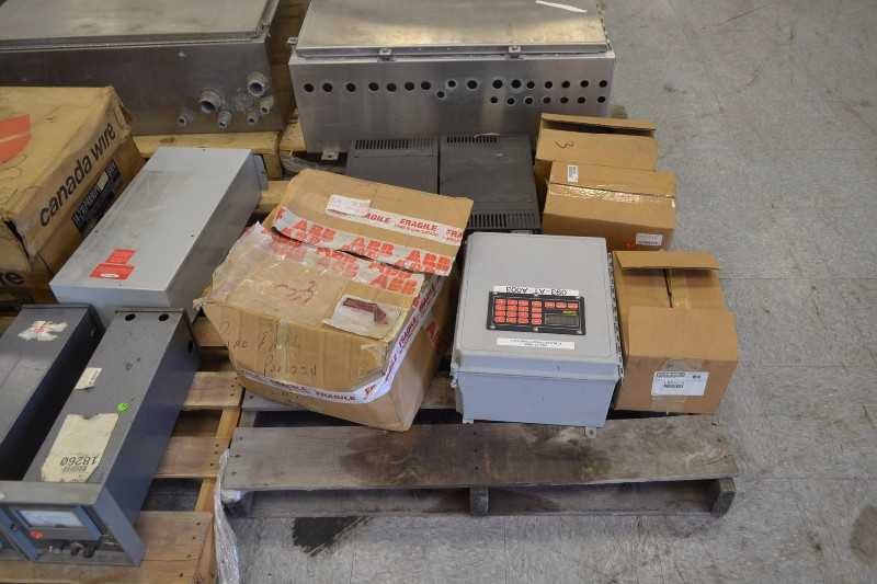 6 PALLETS OF ENCLOSURES, DISCONNECT SWITCHES AND ELECTRICAL EQUIPMENT (OHIO) - MISCELLANEOUS