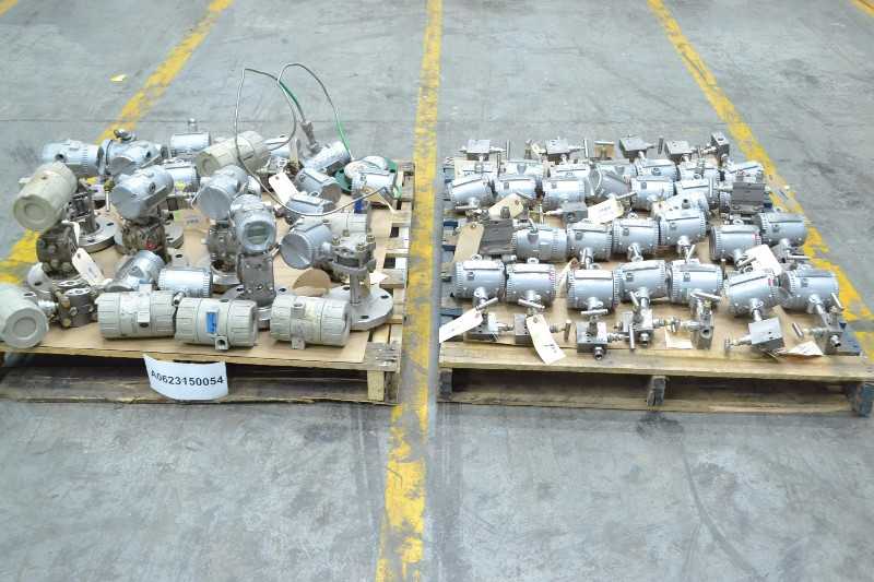 2 PALLETS OF INSTRUMENTATION, TRANSMITTERS (OHIO) - MISCELLANEOUS