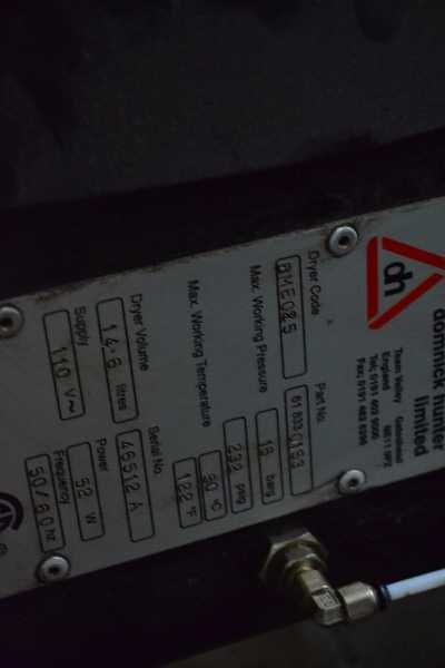1 PALLET OF ASSORTED HEATING AND COOLING UNITS, AIR CONDITIONERS, DRYERS, IMMERSION HEATERS (OHIO) - MISCELLANEOUS