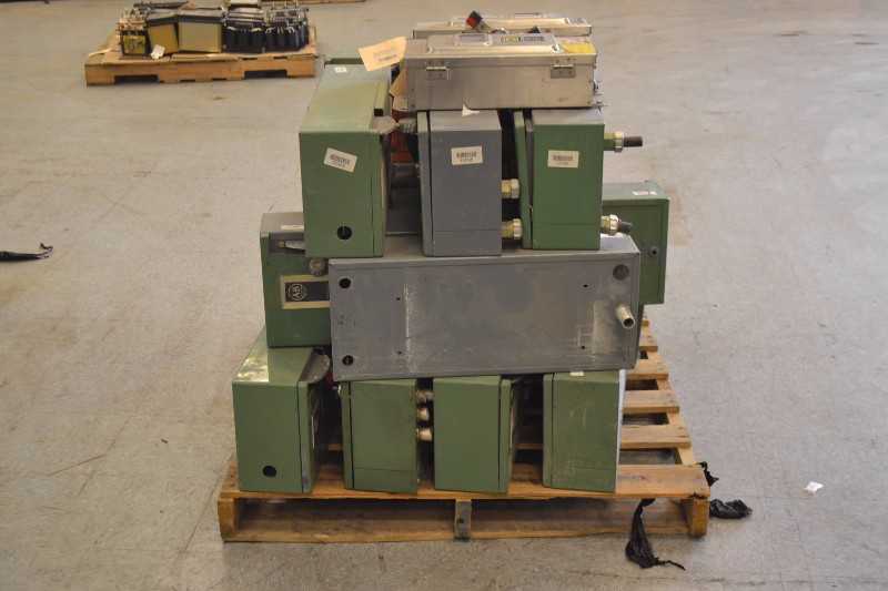 1 PALLET OF DISCONNECT SWITCHES, AB (OHIO) - MISCELLANEOUS