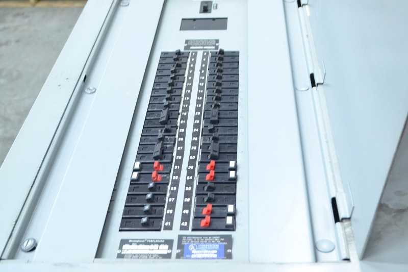 2 PALLETS OF ASSORTED DISTRIBUTION PANELS, SQUARE D, CUTLER HAMMER, WESTINGHOUSE (OHIO) - MISCELLANEOUS