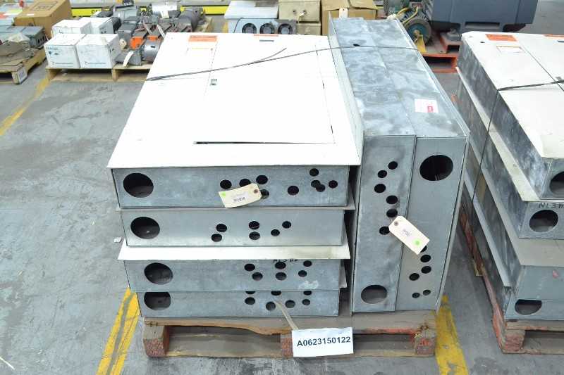 2 PALLETS OF ASSORTED DISTRIBUTION PANELS, SQUARE D, CUTLER HAMMER, WESTINGHOUSE (OHIO) - MISCELLANEOUS