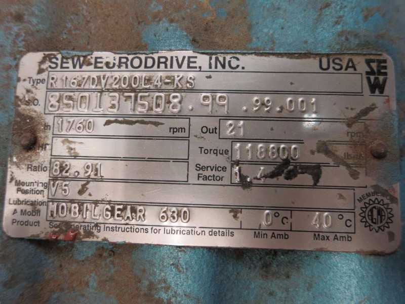 SEW EURODRIVE DFV200L4-KS R167DV200L4-KS AC GEAR MOTOR 82.91:1 21RPM 40HP 230/460V 1760RPM (OHIO) - MISCELLANEOUS