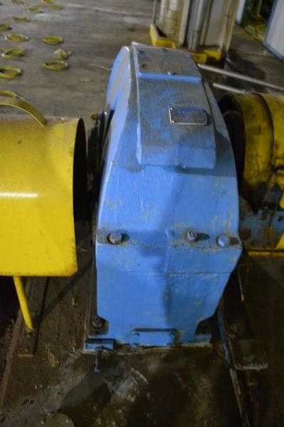 VALMET LA-400 GEAR REDUCER 127KW 7.105:1 - MISCELLANEOUS