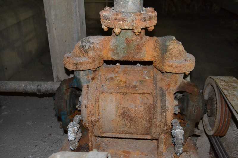 NASH CL402 VACUUM PUMP IRON - MISCELLANEOUS