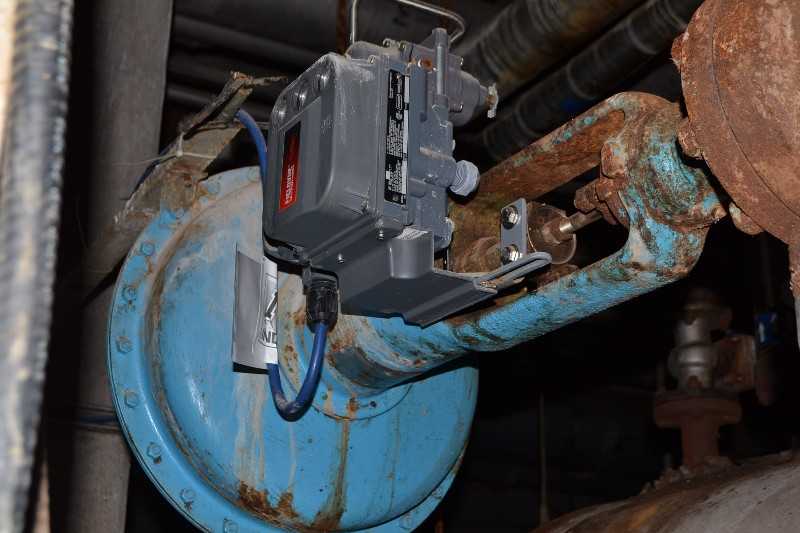FISHER E-BODY CONTROL VALVE 6 - MISCELLANEOUS