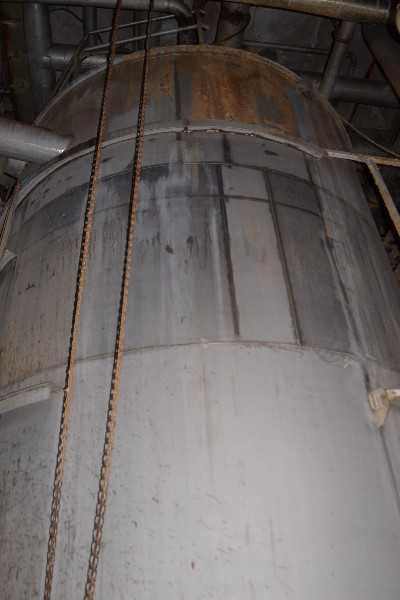 DOUGLAS STAINLESS STORAGE TANK APPROX 12X30FT WITH KNIFE GATE VALVES AND FOXBORO LIQUID LEVEL TRANSMITTERS - MISCELLANEOUS