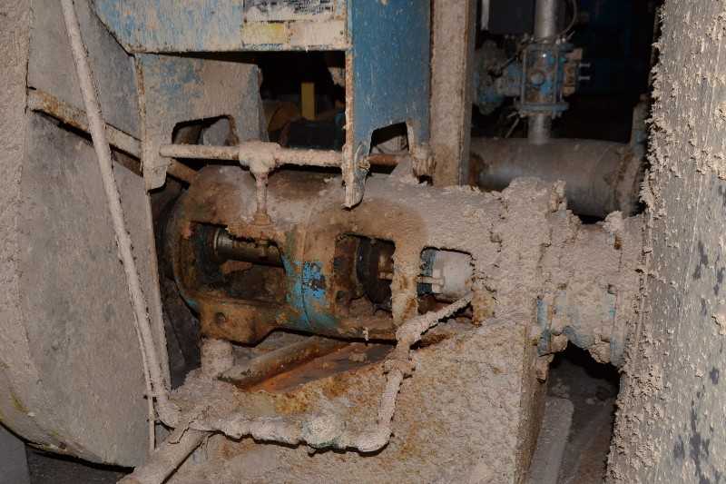 LIGHTNIN 2-VS-50 AGITATOR 347RPM WITH GE 50HP AC MOTOR - MISCELLANEOUS