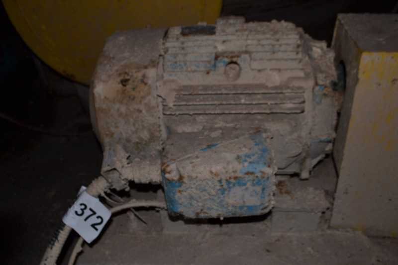 GE 5KS365SS392D8 AC MOTOR 50HP 365T 575V 1185RPM - MISCELLANEOUS