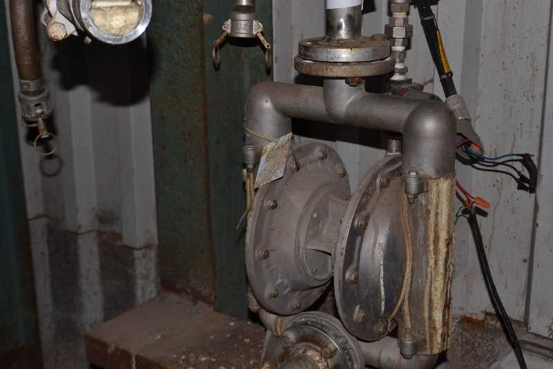 VERSA MATIC E4SA5B5S9 DIAPHRAGM PUMP STAINLESS 1-1/2 - MISCELLANEOUS