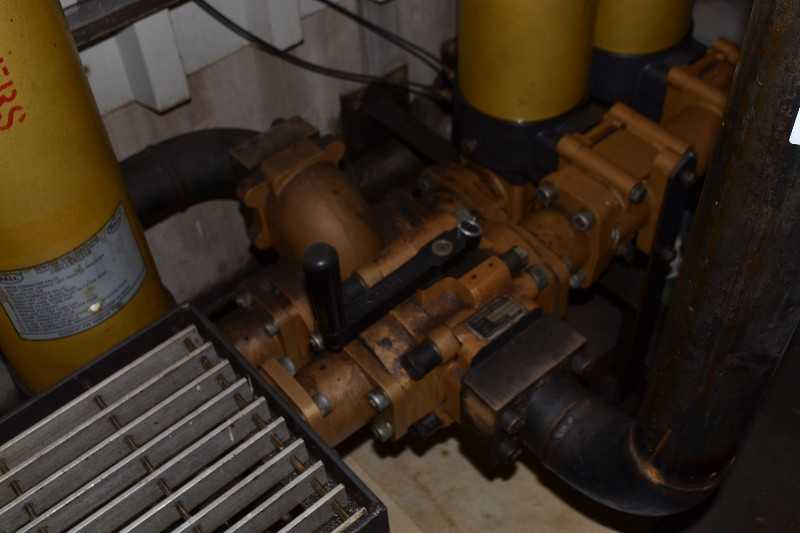 VALMET OIL TANK 3X5FT AND LEVEL GAUGE/SWITCHES - MISCELLANEOUS