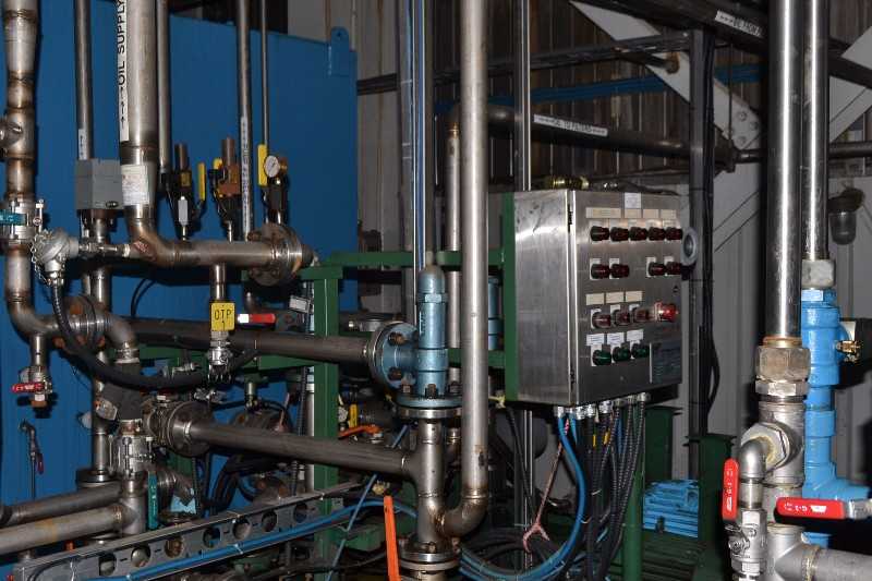 HYDRAULIC SYSTEM WITH PUMPS, HYDRAULIC VALVES, FISHER CONTROL VALVES, INSTRUMENTATION, HEAT EXCHANGERS - MISCELLANEOUS