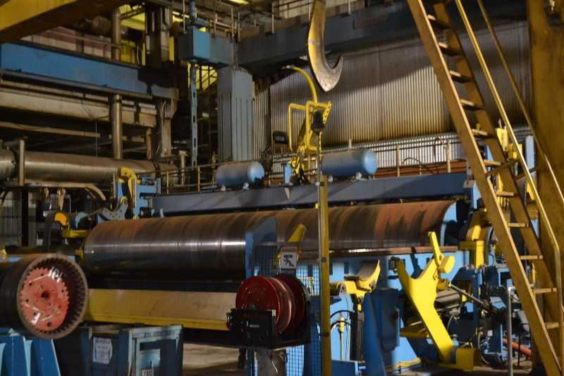 VALMET SLITTER WITH 4x ABB DC MOTORS 15x METSO PNEUMATIC SLITTERS - MISCELLANEOUS