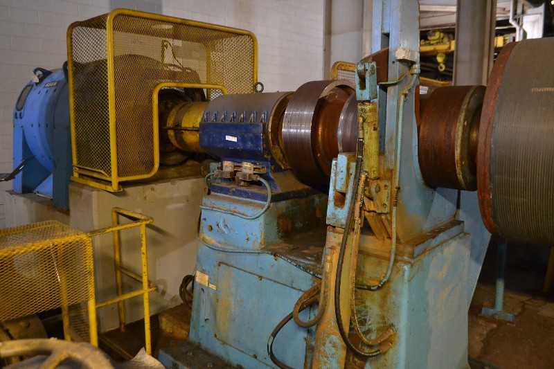 VALMET SLITTER WITH 4x ABB DC MOTORS 15x METSO PNEUMATIC SLITTERS - MISCELLANEOUS