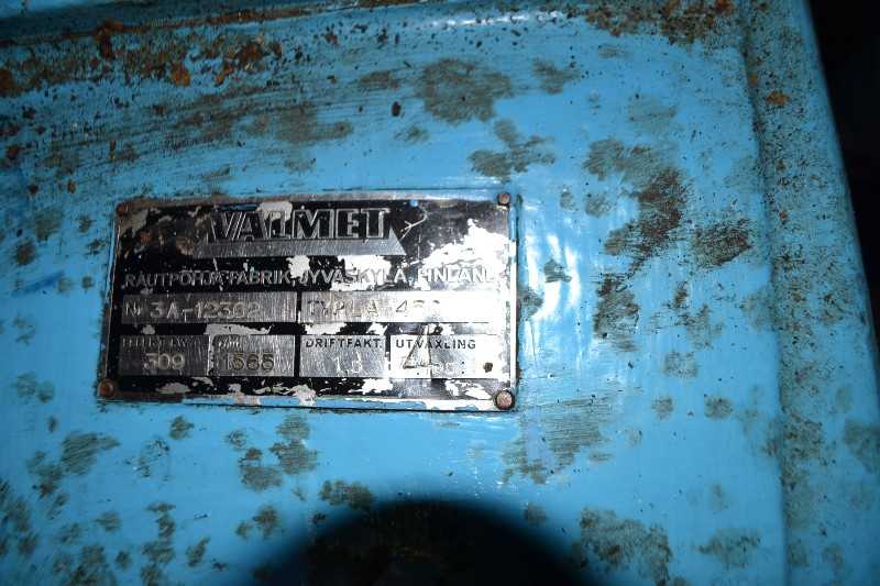 VALMET LA-450 GEAR REDUCER 309KW 7.105:1 - MISCELLANEOUS