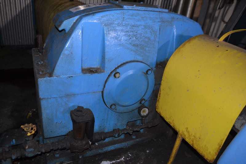 VALMET LA-400 GEAR REDUCER 136KW 7.105:1 - MISCELLANEOUS