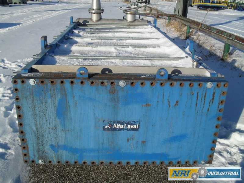 ALFA LAVAL CN6-14C-59HN VICARB STAINLESS HEAT EXCHANGER 175X67X31IN (PINE FALLS) - MISCELLANEOUS
