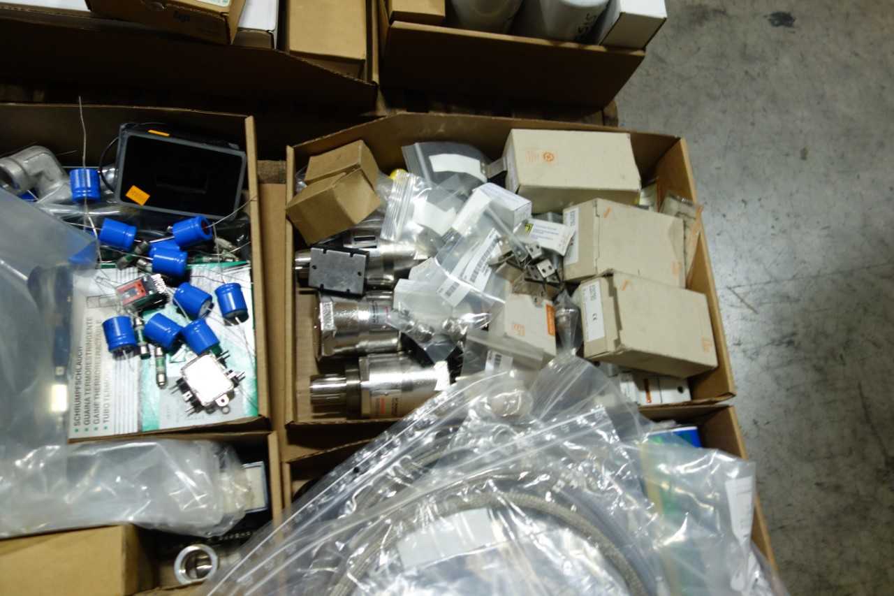 4 PALLETS OF ASSORTED MISCELLANEOUS INDUSTRIAL SURPLUS - ELECTRICAL COMPONENTS