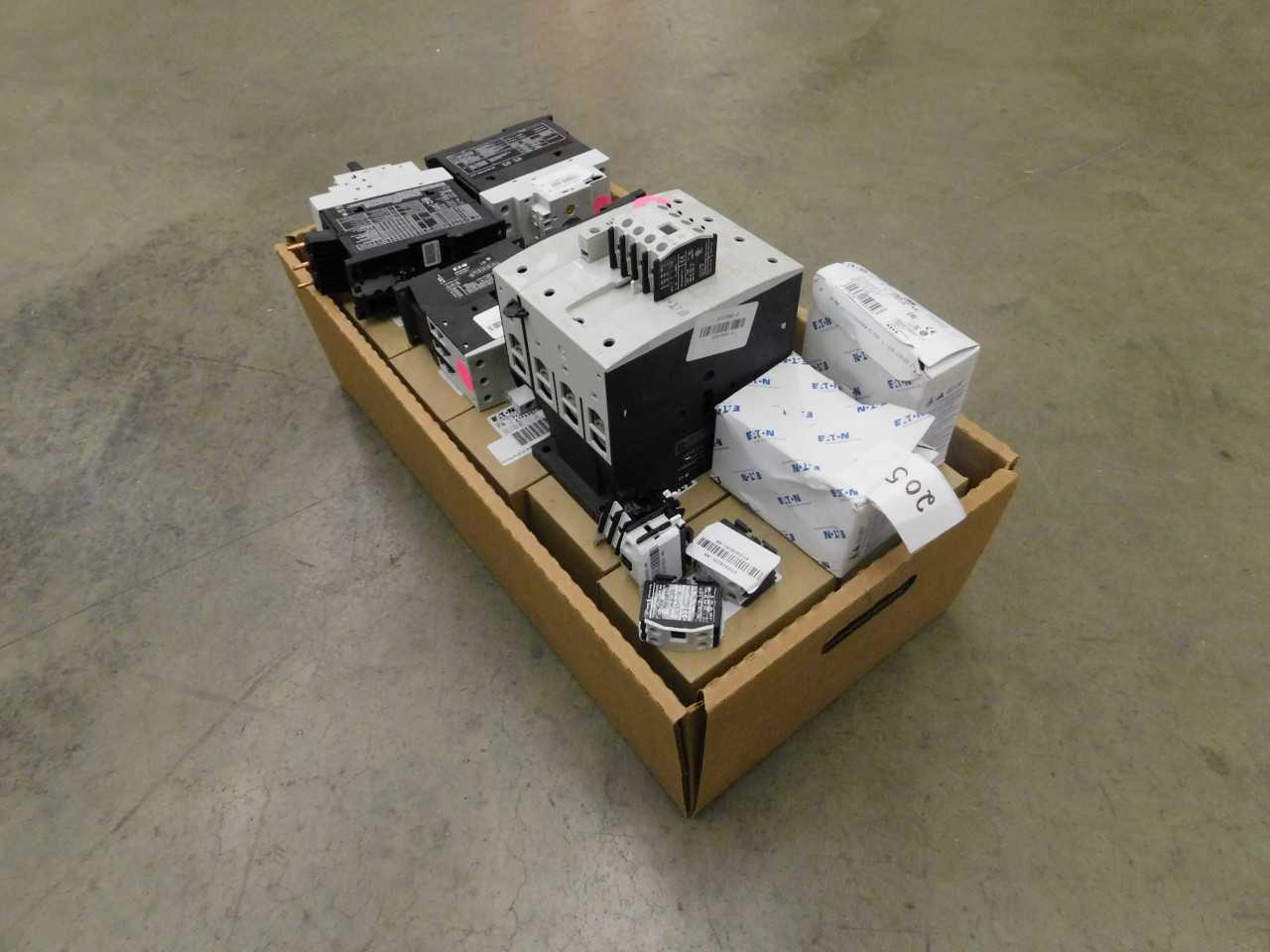 Lot of Many Electric Contact Modules, 2 Motor Starters, 4 Contactors, 1 Replacement Coil - ELECTRIC MOTORS