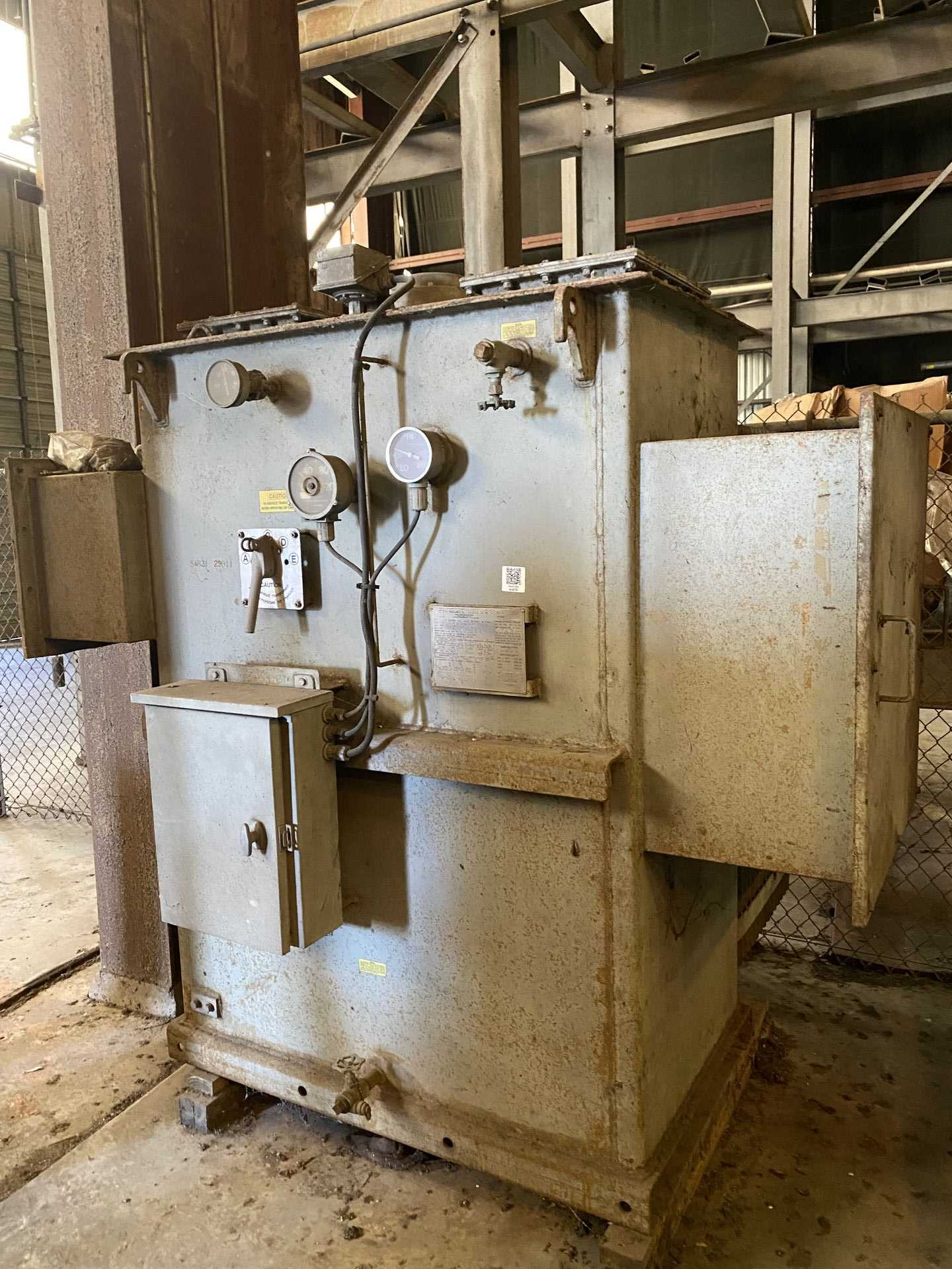 NIAGARA 1176KVA OIL FILLED POWER DISTRIBUTION TRANSFORMER - OIL FILLED TRANSFORMERS NIAGARA 1176KVA OIL FILLED POWER DISTRIBUTION TRANSFORMER - OIL FILLED TRANSFORMERS