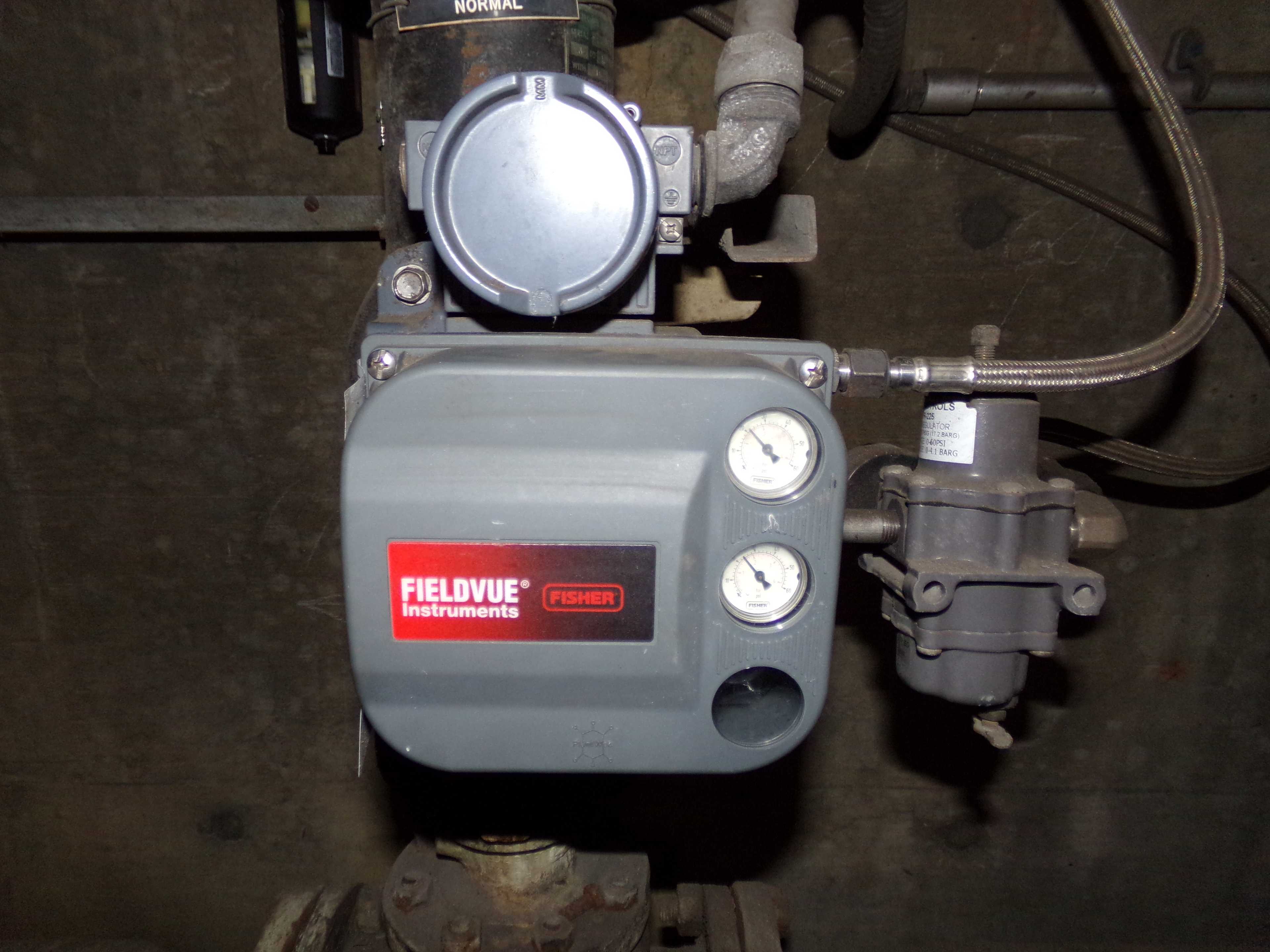FISHER CONTROLS DVC6010 FIELDVUE POSITIONER - CONTROL VALVE