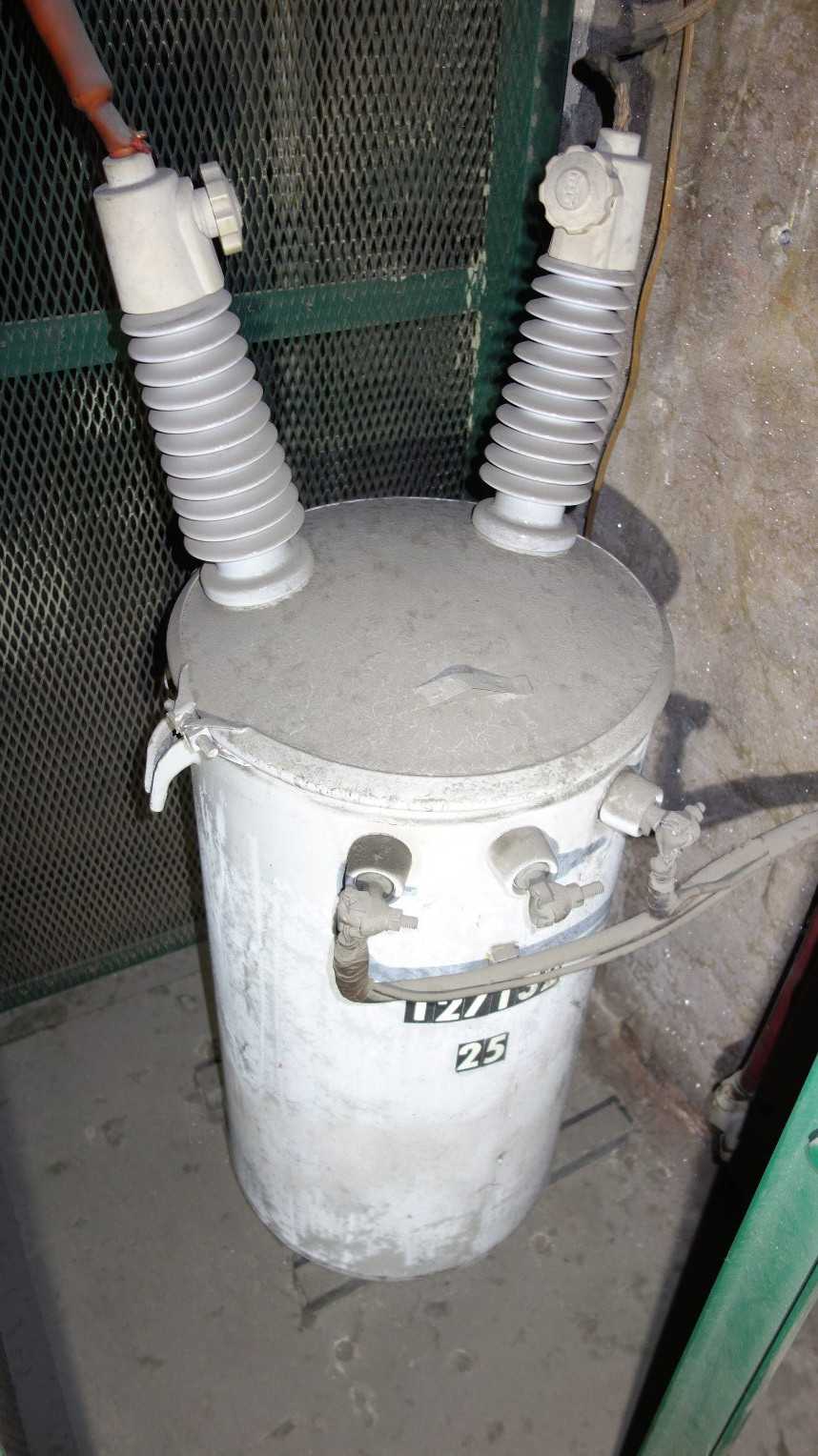 RTE 8T6K27B 25KVA 14400/24000V-AC 240/480V-AC DISTRIBUTION TRANSFORMER - CONTROL TRANSFORMERS