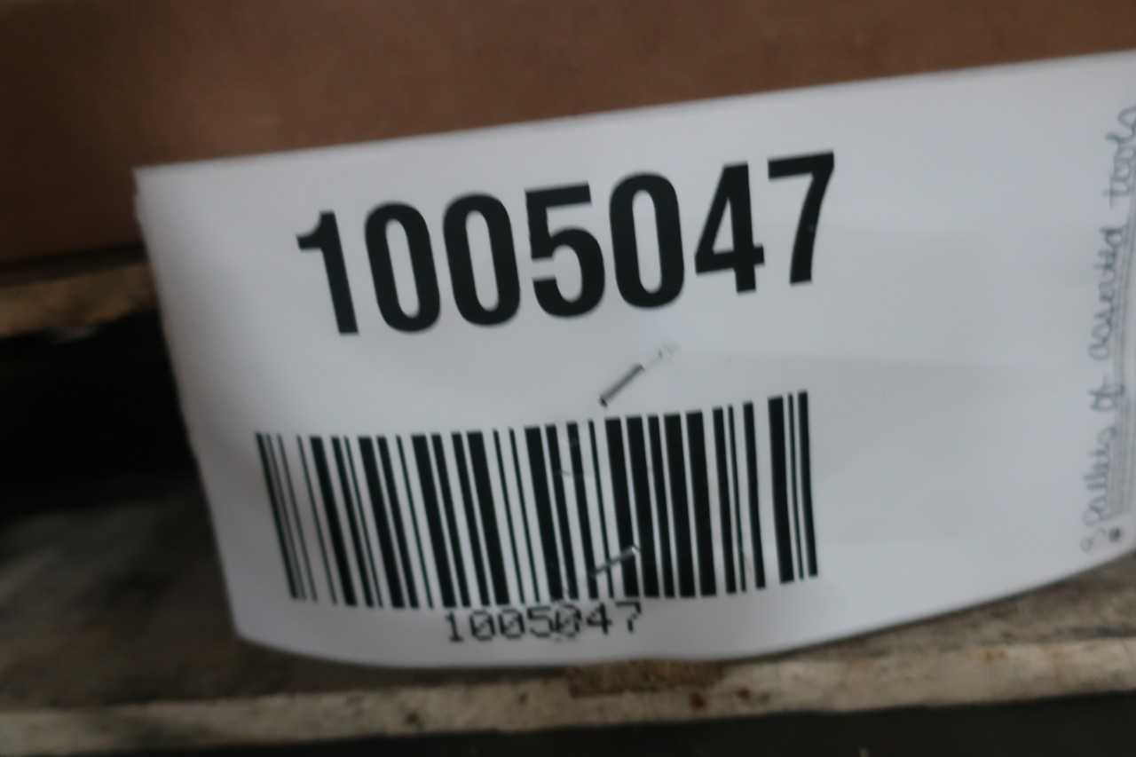 3 PALLETS OF ASSORTED HAND TOOLS, PARTS AND ACCESSORIES - HAND TOOLS