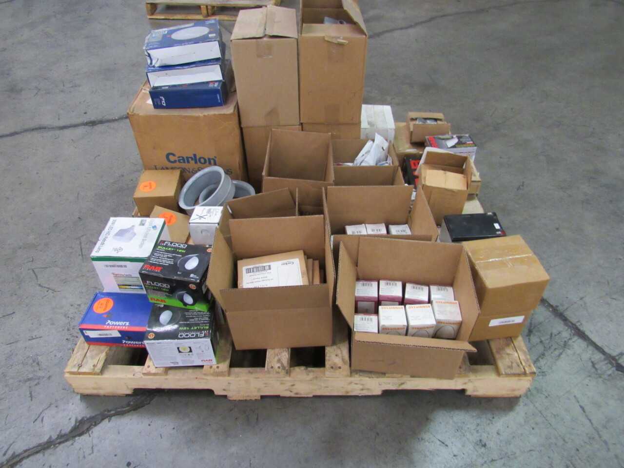 Pallet of 294x Assorte Tools, Lights, LEDs, MCCBs, Electirca Conduit/Fittings & More - LIGHTING