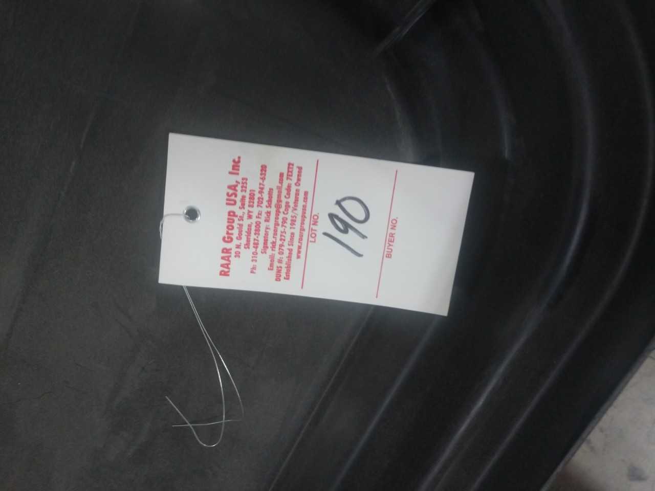 Plastic Containers (LOT) - MISCELLANEOUS