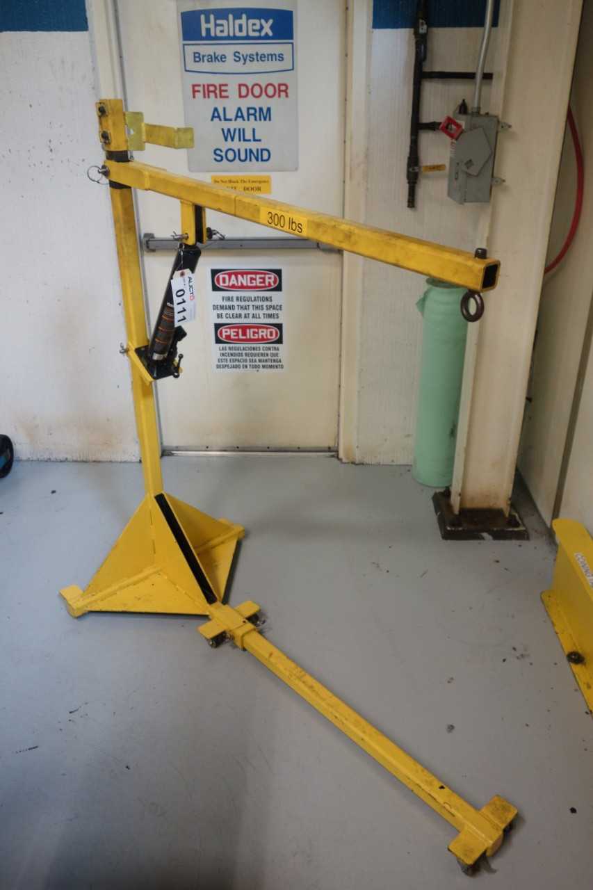 Omega Lift 44915 1-1/2 ton crane jack - CRANES