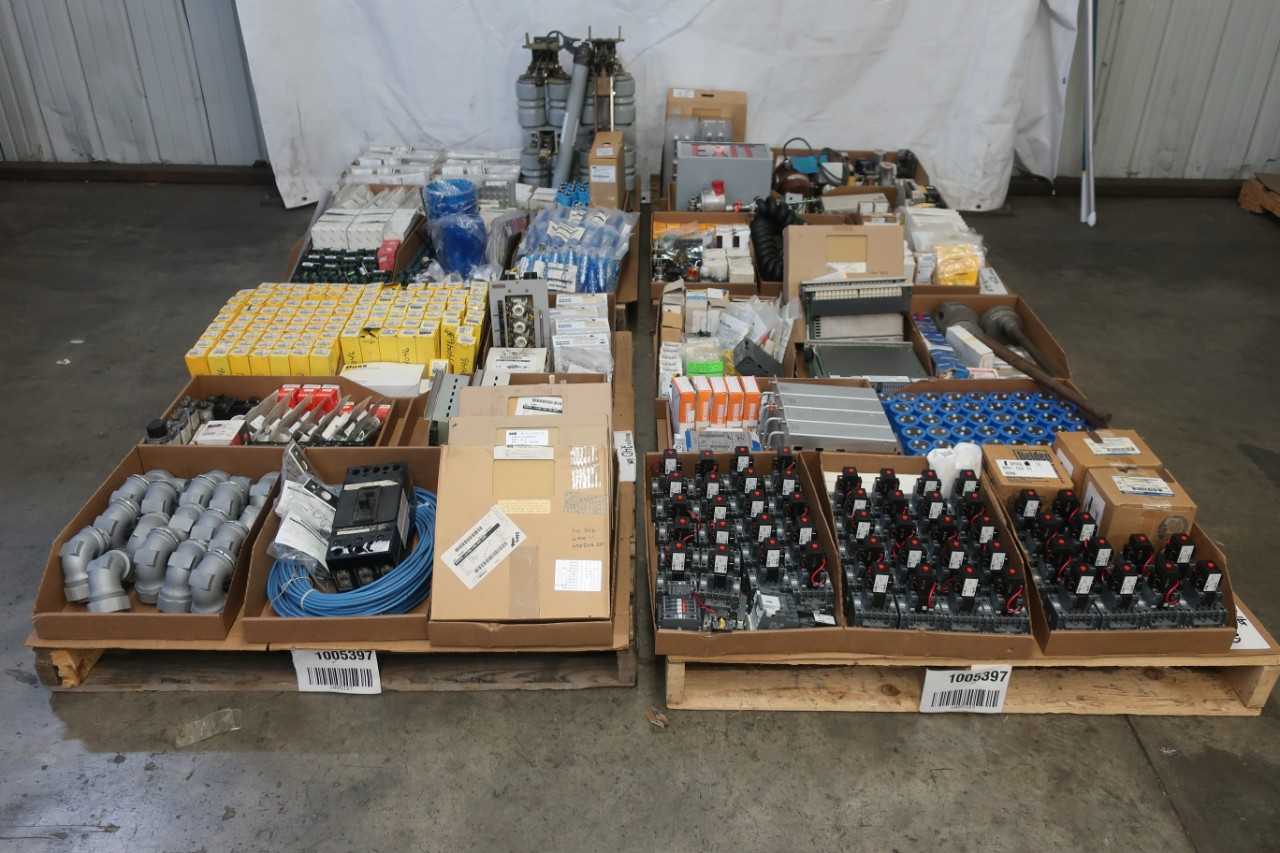 4 PALLETS OF ASSORTED ELECTRICAL COMPONENTS - ELECTRICAL COMPONENTS