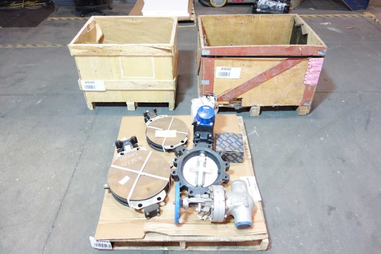 3 PALLETS OF ASSORTED VALVES AND VALVE ACCESSORIES - VALVES