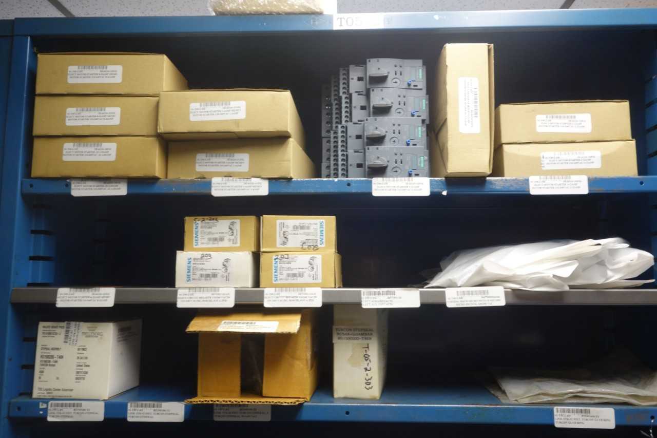 Contents of 1x section shelving - SHELVING
