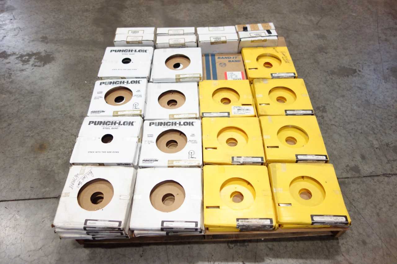 PALLET OF ASSORTED STEEL BANDING MATERIAL - MATERIAL HANDLING