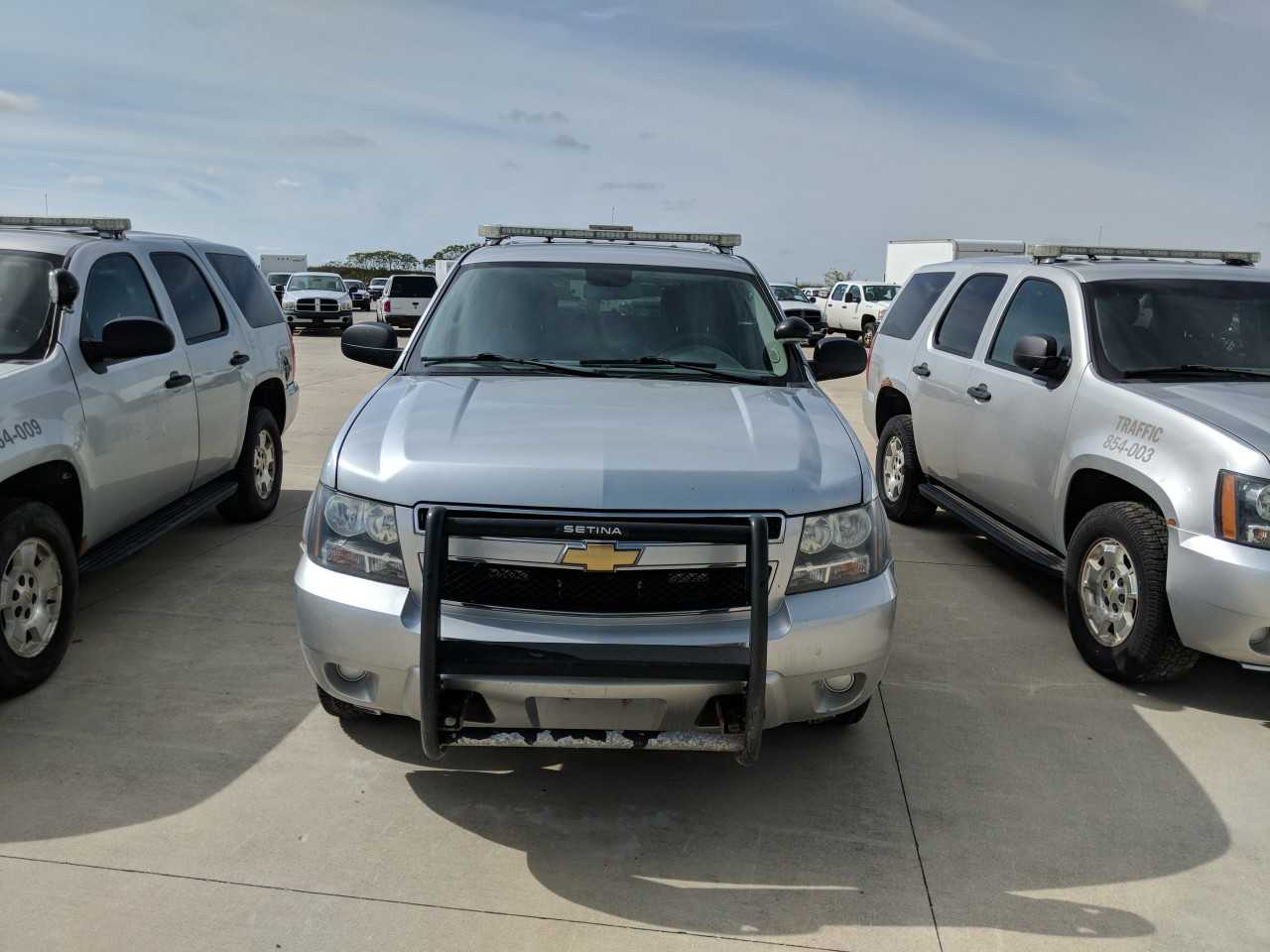2012 Chevrolet Tahoe 5.3L Engine FWD SUV - HYDRO EXCAVATOR TRUCKS 2012 Chevrolet Tahoe 5.3L Engine FWD SUV - HYDRO EXCAVATOR TRUCKS